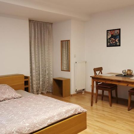 Privatzimmer Gil Heidelberg Exteriör bild